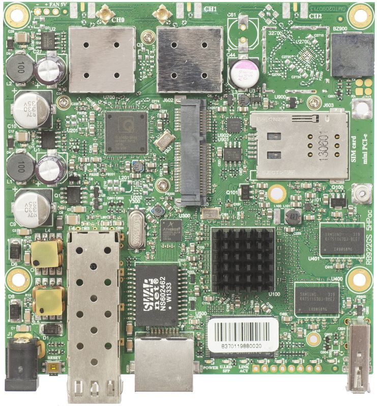 RB922UAGS-5HPacD Mikrotik RB922UAGS-5HPacD, 1xGbit LAN, USB, 1xSFP, 5Ghz 802.11a/c RouterOS L4